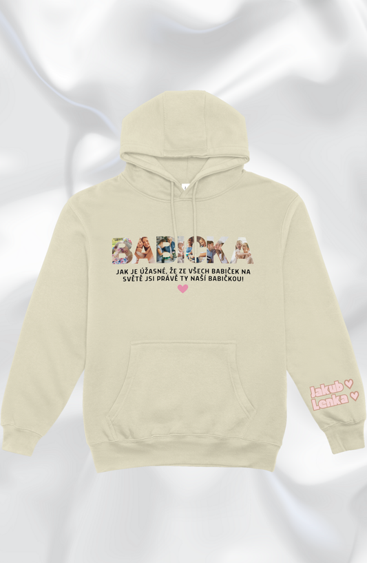 Mikina s kapucí s nápisem "BABICKA"